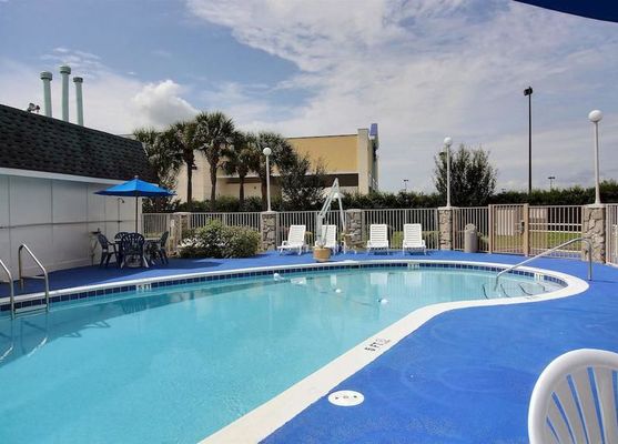 Motel 6 Palm Bay